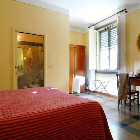 Bellevue House Affittacamere Florenz Zimmer foto